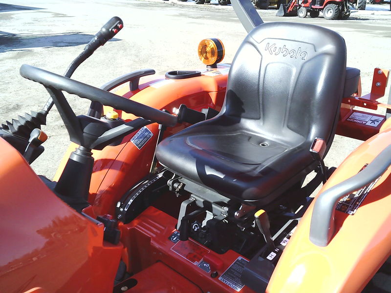 Agriculture  2022 Kubota L3902 Tractor - We Finance All Types of Credit! Photo
